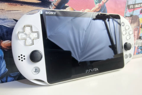 PS Vita 2000 (White)