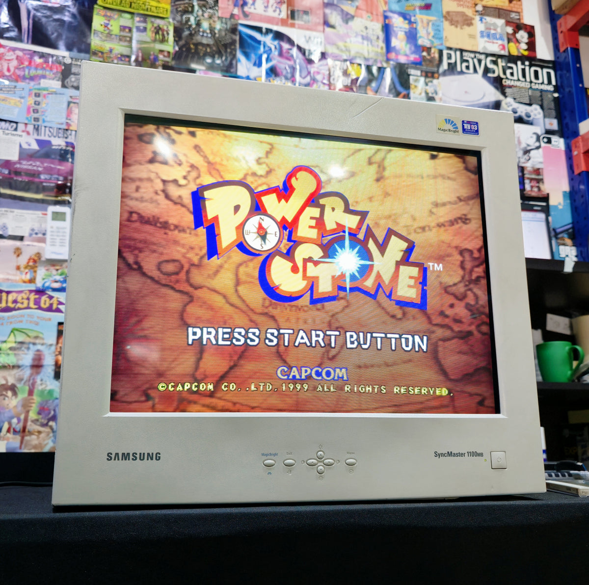Samsung SyncMaster 1100MB (21 Inch)